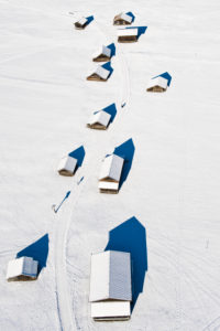 Berghütten, Winterlandschaft, Garmisch-Partenkirchen, Luftaufnahme, Oberland, Oberbayern, Bayern, Deutschland Berghütten, Winterlandschaft, Garmisch-Partenkirchen, Luftaufnahme, Oberland, Oberbayern, Bayern, Deutschland